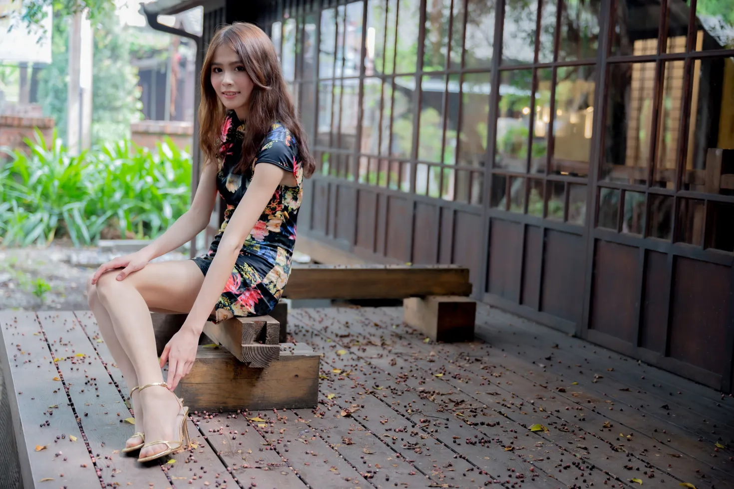 [Mzsock] NO.202 He Jiaxin black flower short cheongsam stockings high heels beautiful legs street photography#[97P]-31