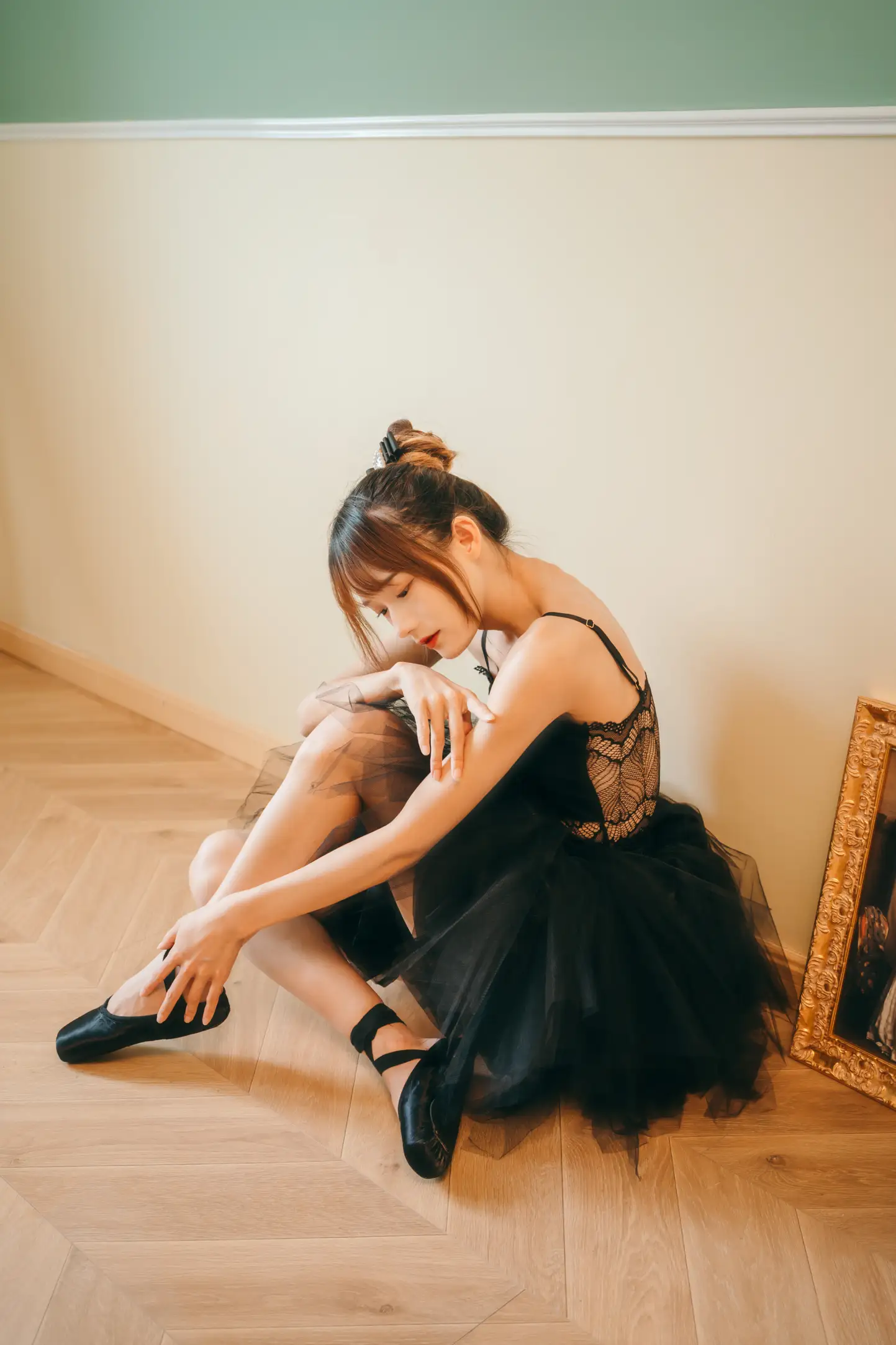 [YITUYU] 2022.09.07 Vol.1895 – Tenderness on Pointe Rabbit Zzz won't eat carrots#[22P]-12